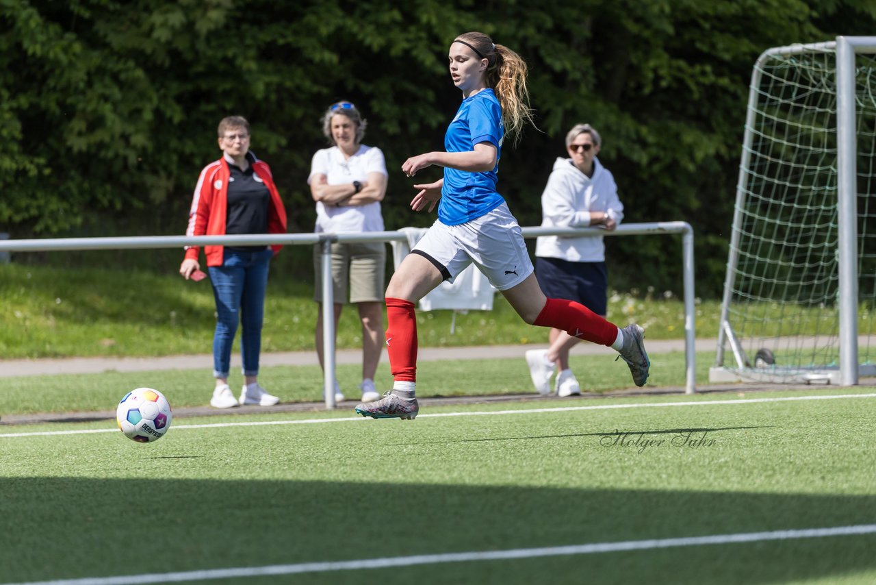 Bild 128 - wBJ SH-Pokalfinale  Holstein-Kiel - SV Viktoria : Ergebnis: 1:0